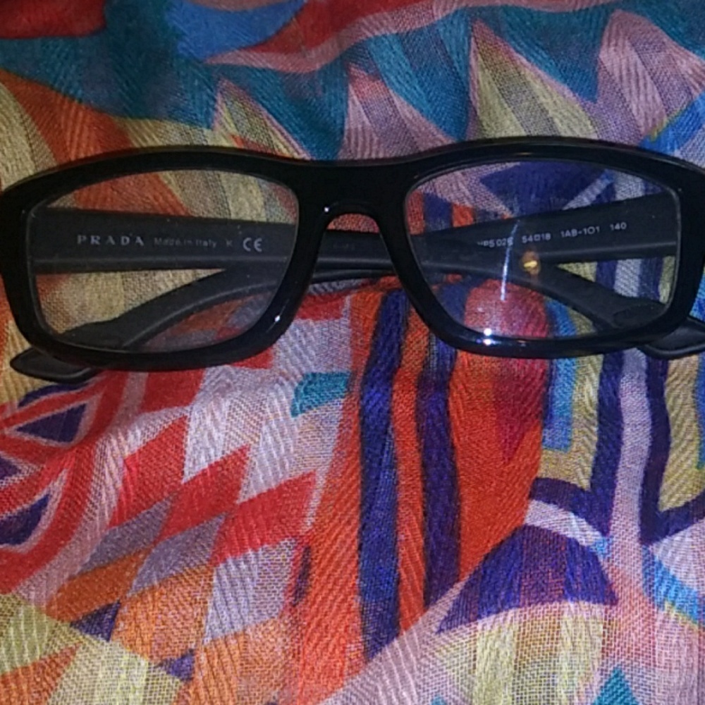 Pravda frames